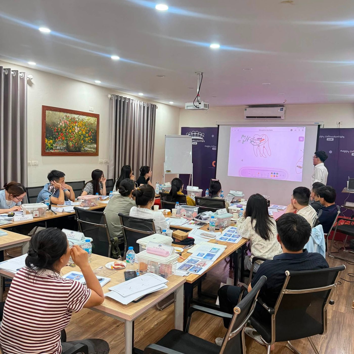 Khoảnh khắc HOC 6